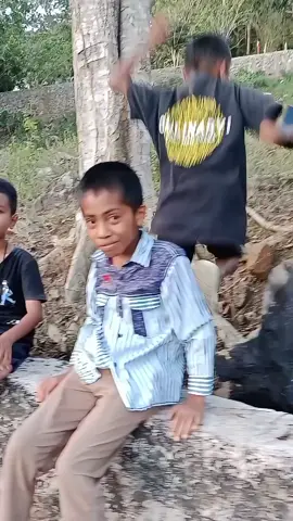 gppp.... deh jadi tentara dan polisi tapi ini Cita-citanya jadi Tuhan😀😀😀 #fyp #viral #anak 