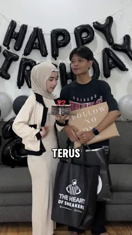 Aku berulang tahun yg ke22 tahun🥳