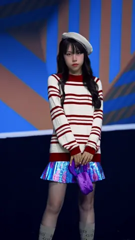 Lần thứ 2 của Sóc đến với sàn diễn quốc tế_Gucci Fashion Show in China #fashion #trending #Runway #biyacademy #vungocdiep #chimeemcon 