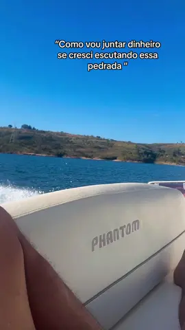 Dinheiro foi feito pra gastar 😅. . . . . . . . . . . . . . . . . . . . . . . . . . . #luxury #luxuria #dinheiro #foryou #viral #viralvideo #sertanejo #trend #trendviral #music #agua #ex #explodiu 