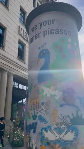 spotted this unique advertising pillar in Munich yet? two weeks ago we unleashed our inner picassos in the graffiti workshop spotlight event. and voila - this masterpiece was born. which motif catches your eye 🎨