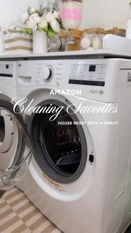 House reset with a robot 🤍. My cleaning buddy is my favorite @Roborock S8 MaxV Ultra and it’s $700 off today. #roborockpartner #cleanwithme #cleaningmotivation #cleaningtips #laundryday #laundryasmr #kitchencleaning #kitchenclean #cleaningszn #kitchenrestock #cleanhome #cleanhouse 