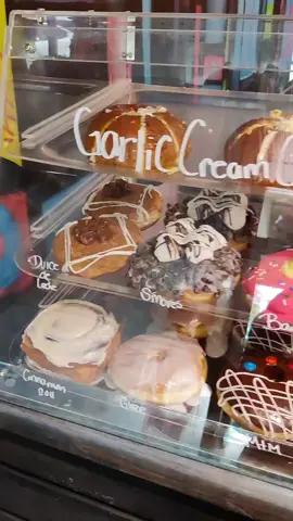 Mama YaTai & Doughnut in Deerfield Beach FL 🦌