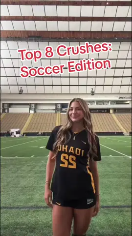 I’d let these soccer crushes run circles around me. #soccertiktok #collegesoccer @Kyy @si 