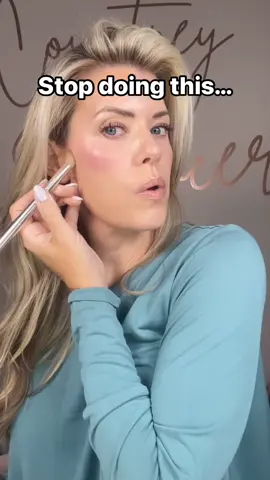 Do you struggle applying your contour?  If so, you will want to come back to my page over the next few days as we chat all thing contour 💗 Blending your check contour up creates a a sculpted lift.  When blending down towards the jawline, this can create a “hollowing” look and drag your facial features down.  Colors and tools used: Astoria contour Riman cushion as brighter Athens as main highlight Black cherry lip/check  Lined either NYX nude truffle  Tool- shape brush  All products are by SEINT beauty unless otherwise noted.  Top @ueufashion link can be found in Amazon highlight bubble and in stories.  #contour #contouring #contouringtutorial #contourformatureskin #matureskinmakeup #creamcontour #contourplacement