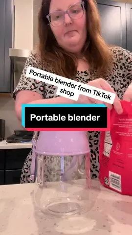 My new fav item! Its so easy to clean up and convenient! Smoothies on the go! #SPOTLIGHTFINDS #FallFreshness #laborday #Halloween2024 #TikTokMadeMeBuylt #portableblender #smoothies #healthyrecipe #smoothies #portableblenderbottle 