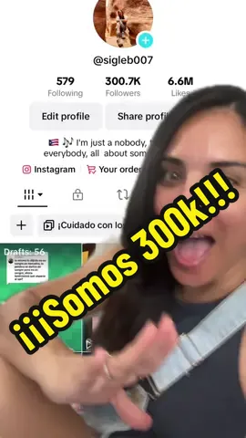 Somos 300k!!!!   🥹gracias por escuchar mis loqueras, respaldar con las que usted concuerda y respetarnos en las que diferimos 😍.  Así que para los amigos que me han preguntado cositas, aquí hay algunas contestaciones que a la mayoría no le Importa😂.    Se me olvido: fui maestra por 18 años 😅 y quise defir “no soy cristiana porque me lo enseñaron sino porque lo he “vivido”