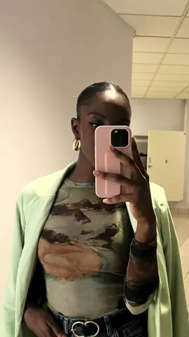 You see how I come to work. #officewear #officestyleinspo #styletips #styleinspo #workwearstyle #summerofficewear #CapCut 