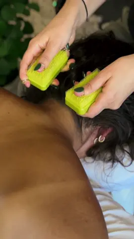 Replying to @Mellow Dee with headphones >>>>>> ASMR sensory brushing your back and hair for super crispy tingles #asmr #tingles #relax #hairplay #asmrrealperson 