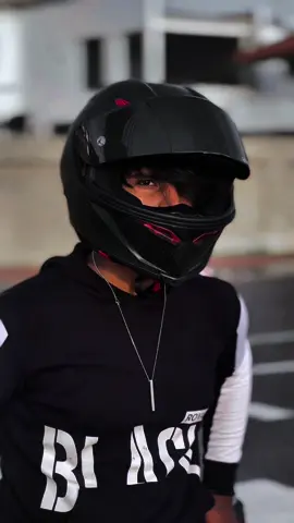 Patha veikum parvai kara ✨❤️  • • • #ZASHA♔ #RS200 #foryou #fyp #black_lover🖤 #  #lankanboy🇱🇰 #2023❤😍 #biker # #100k #brokenheart💔 #bikelover