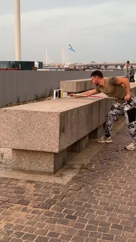 А где айфоны ? 😅 #юмор #пранк 