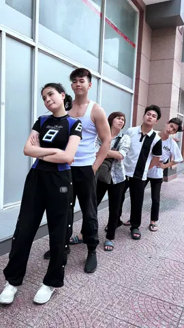 Hãy có ý thức #funnylife #humor #meme #troll #trending #haihuoc #thanhlay #lovetiktok #viral @duckyha.official @anthuy.241 @namphuong.eagle.vn @tracyhuynhofficial @duc_nhat07