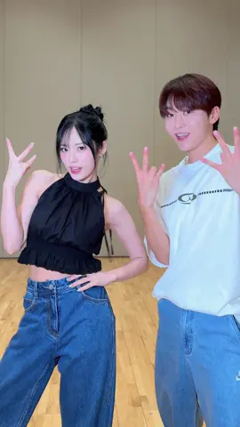 #Supersonic ❤️‍🔥 with #승관 #SEUNGKWAN #세븐틴 #SEVENTEEN #박지원 #ParkJiWon #프로미스나인 #fromis_9 #Supersonic_Challenge #NewMusic #SongOfTheSummer #flover @SEVENTEEN 