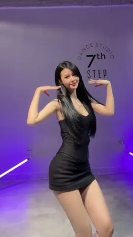 Bị mê cái nhạc này mấy ngày hôm nay 🤪🤪 #xuhuong #dance #trending #viralvideo 