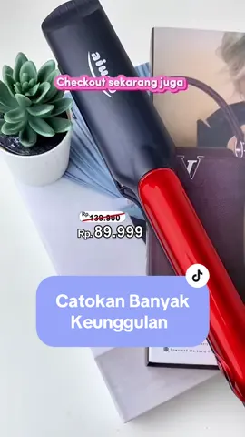 Gausah heran sama Catokan AIUEO yang Tipe Rubi ini, soalnya udah paling mantep banget dari fitur fiturnya dan bisa 3 in 1 juga catok curly, lurus dan blow #WIBGAJIAN #PROMOGUNCANG99 #99ShopTember #aiueo #aiueobeauty #aiueoindonesia #aiueoproducts #bimbinganbelanjaaiueo #diskonprodukfavorit #catokanfavorit #catokanaffordable
