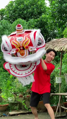 Làm Đầu Lân Khổng Lồ Chơi Tết Trung Thu 😆 AE Làm Thử Nhoa ☝️😆 #tpv3 #tiktokgiaitri 