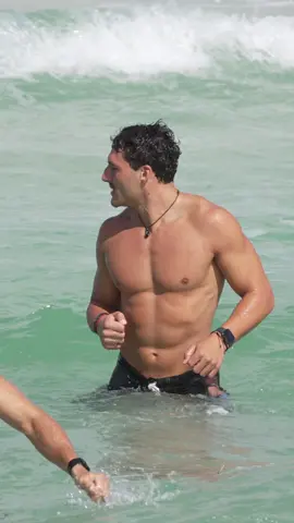 Watch Rodrigo Isgro and teammates this January at the Perth rugby SVNS 🌞 #rugby #HSBCSVNS