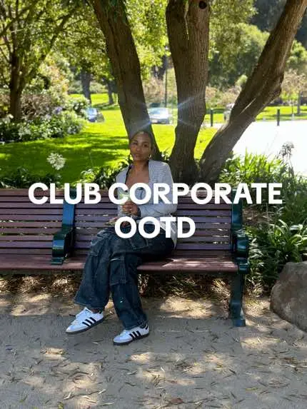 Whats a day at Club Corporate without the photoshoot? #momstyle #workingmom #corporategirlies #officeoutfit 