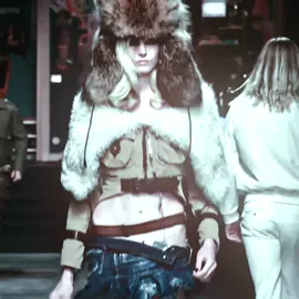 DSQUARED2 || rm: @Scy || cc: sat6rns || #fyp #aftereffects #dioreditss0 #foryou #viral #edits #dsquared2 #fashion #runwaywalk 