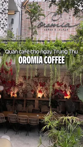Trung Thu đi rước đèn, thưởng bánh, đón Trăng tại quán cafe nhiều lồng đèn cực xinh Quận 1 #cafe #coffee #LearnOnTikTok #ancungtiktok #reviewanngon #xuhuong #trungthu 