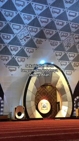 Takdir itu milik allah namun doa dan usaha adalah milik kita#allah #jodoh #quotes #foryou #xyzbca #fyp 