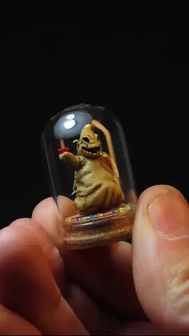 Well well well.. What have we here?  . . . #oogieboogie #thenightmarebeforechristmas #nightmarebeforechristmas #TimBurton #dannyelfman #henryselick #tinythings #minithings #miniature #diorama #polymerclay #minimaker #dioramacreators #mini 