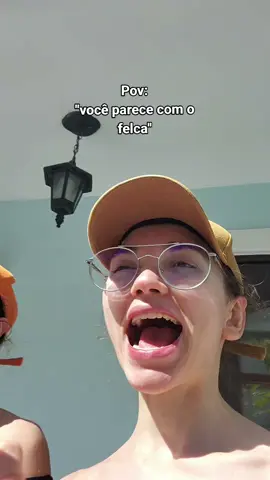 Comenta aqui embaixo com quem vocês acham que a gente se parece                                        #gemeas #trend #dublagem #viral #fyp #foryoupage #feio #felca 