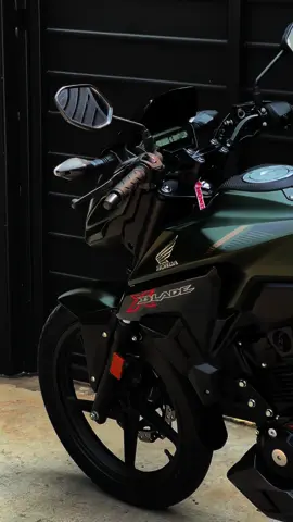 Ya un mes junto a la Xblade160 @HondaVianOficial 🔥#Honda #HondaBolivia #Xblade160 #Vian