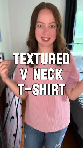 You’ll want every color of this v neck t-shirt, PROMISE. #tshirt #tee #fallfashion #fallfreshness #spotlightfashion #affordablefashion #tiktokshopbacktoschool 
