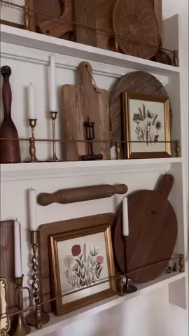 I drilled holes in the spindles for the dowels to fit in! These are purely decorative but I love how they turned out!! #cottagestyle #cottagecore #cozyvibes #vintagevibes #shelfie 