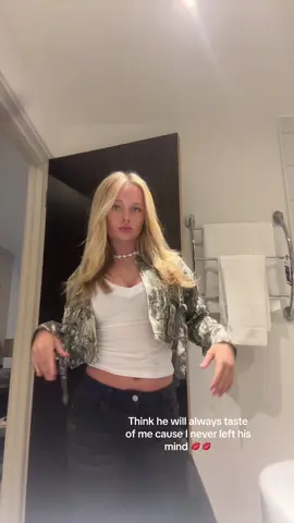 Sorry not sorry 💋 @Sabrina Carpenter #explore #explorepage #fyp #foryoupage #viral #foryou #autumnfashion #sabrinacarpenter 