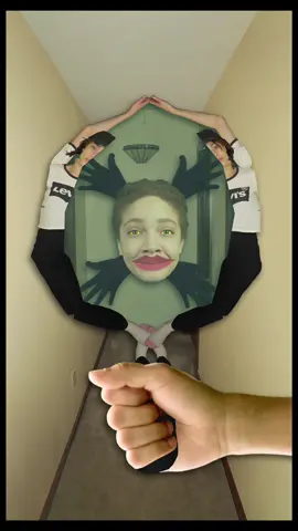 Song: “Drown Me!” by Junie & TheHutFriends #guesstheshape #kissingleaf #juniegrey 