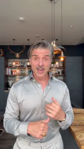 How’s this for a styled up casual shirt - super dressy while not looking like a business shirt . Huge thankyou to @etonshirts for this beautiful piqué knitted cotton shirt . I love it casual with an open collar but also styled with Thomas Fortin tie and pocket square and @Suitsupply suit. #gifted #review #shirt #menshirt #menstyle #menstyling #suitandtie #tieknots #meninsuits #luxuryshirt #suit 