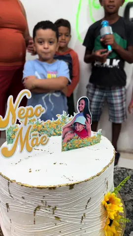 Frank ocean veio cantar no aniversário da nepo mãe! #nepo #laraafundaouboia #senhoromar #ruan #brasil #portugal #xuxu #frankocean 