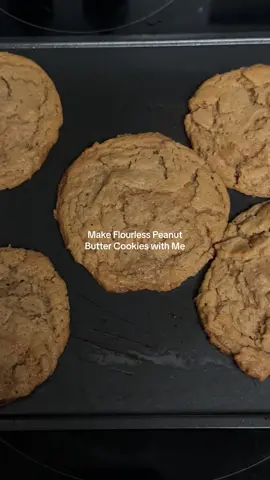 Flourless Peanut Butter Cookies that are also Vegetarian and Gluten free! 🥰🫶🏽 Recipe 🍪 1 large egg  3/4 cup of brown sugar  1/4 cup of white granulated sugar 2-4 teaspons of vanilla extract  1/2 teaspoon of baking soda  1/2 teaspon of salt  1 cup of peanut butter  Optional : Salted Caramel Syrup #cookies #peanutbutter #peanutbuttercookies #flourless #flourlesscookies #cookwithme #vegetarian #glutenfree #Lifestyle #collegestudent #college #sparkleedavis 