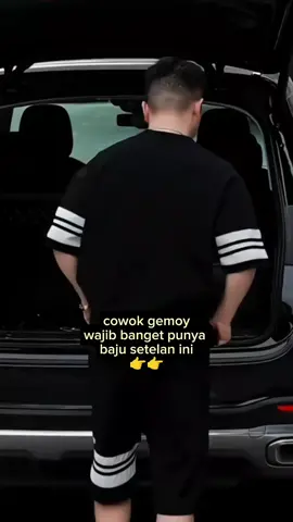 baju setelan distro ini cocok banget buat cowok gemoy #bajusetelan #setelanjumbo #setelanpria #outfitpria 