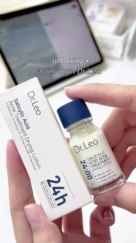 Eee nó khô nhanh thiệt 😱✨✨  #xhtiktok #xuhuong #review #skincare #skincareroutine #hottrend #trending   #drleo #acnebuster #acnetreatment #acnesolution 