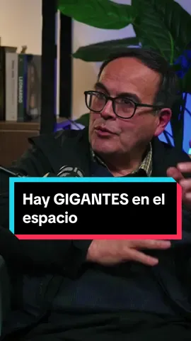 Los ÁNGELES sí existen en el espacio 😨  #confesionespodcast #podcast #paranormal #peru #fyp #ovnis #mariozegarra #ufo #espacio #angeles #gigantes #extraterrestres #astronautas 