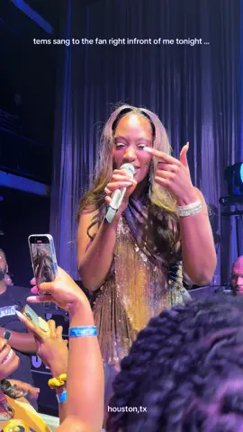 what an absolute blessing to be in the presence of one of the greatest live @Tems   #tems #temstour #borninthewild #fyp #houston #texas 