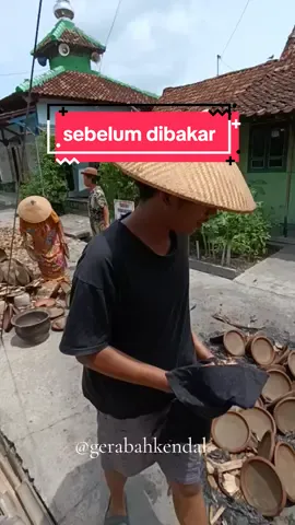 semangat bolo #gerabah #fyp #CapCut  #membuatgerabah #pottery  #tanahliat 