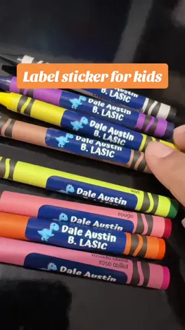 Label sticker names for your kids’ school. Pwede sa crayons, pencil, papers, anywhere na pwede idikit. Water-resistant na din to mga momsh! #stickerwithname  #labelSticker  #customizedstickers #backtoschool  #StickerName 