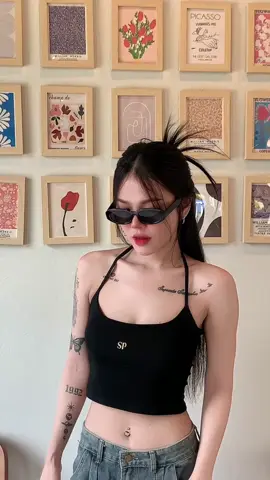 เสื้อสายเดี่ยวคล้องคอปักโลโก้ร้าน✨ ทรงเบสิค สีแมทซ์ง่าย🖤🤍 #เทรนด์วันนี้ #tiktok #fashion #คลาสแฟชั่น #แฟชั่น #แฟชั่นผู้หญิง #เสื้อผ้า #เสื้อยืดแฟชั่น #เสื้อผ้าผู้หญิง #เสื้อสายเดี่ยว 