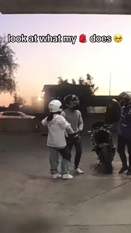 Asking a gym biker to flex is top tier 🥹🤌  #motorcycle #r6 #fyp #yamaha #r7 #r1 #bikelife #couple #yzf #biketok #BookTok 