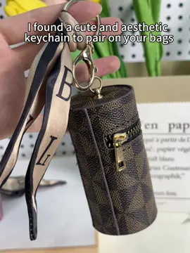 Keychain lipstick bag or coin purse #leather #fypage #lightweight #retro #coinpurse #fyppppppppppppppppppppppp #lipstick #coin 