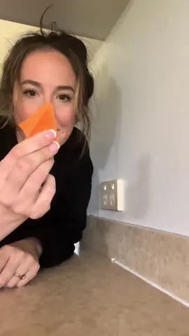 Blowing minds with this tool! #silicone #caulking 
