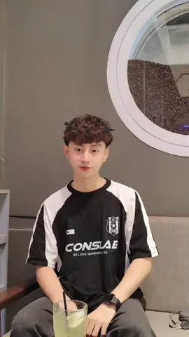 我不会跳呀🥹#2004 #foryou #fyp #tiktokuni #trend #trend #Meitu 