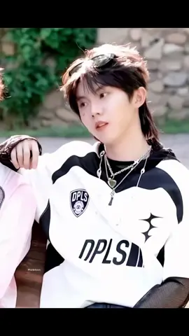 sao ảnh dễ thương zậy ☺️ #mãgiakỳ #majiaqi马嘉祺 #tnt时代少年团 #tnt_thời_đại_thiếu_niên_đoàn 