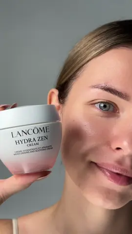 @Lancôme Hydra Zen cream provides excellent hydration, leaving the skin soft and radiant. Its light texture absorbs quickly without a greasy feel, making it perfect for daily use. An ideal choice for maintaining moisture and comfort throughout the day. . . .  @lancomeofficial @beautyexpertlancome #skincare #hydrazen #skincareroutine #lancome #lancomecream #lancomeskincare #facecream #beaty #ugc #ugccreator #asmr #beautyasmr #beautyunboxing 