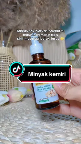 Belum habis sebotol dah nampak anak rambut mencanak tumbuh #minyakkemiri #kemirihairoil #minyakpatibuahkeras #rambutnipis #rambutgugur 
