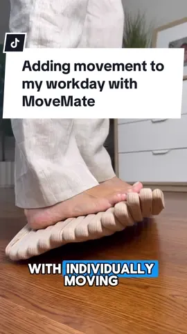 Stuck in a rut when it comes to a day working at your desk? I’ve been using this tool called the Movemate with my standing desk to add regular movement to my routine. #movement #foothealth #standingdesk 